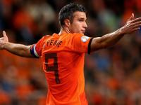 FB体育下载-塞内加尔强势晋级多特蒙德，莱万在世界排名争夺战中接管比赛